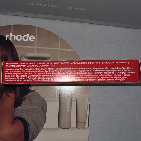 Rhode Limited Edition Lip Peptide Treatment: Peppermint Glaze - Picture 4 of 5